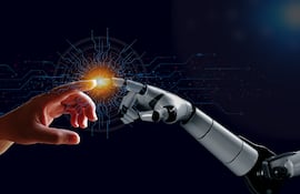 Inteligencia artificial y los humanos detrás.