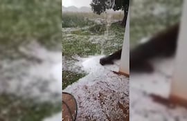 Tormenta con granizo sorprendió a pobladores de Mayor Otaño