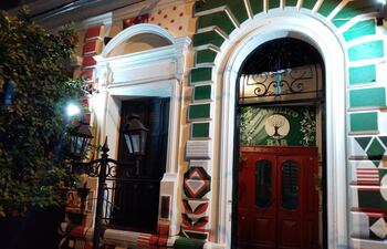 Esta noche, doble lanzamiento de libros en Arbolito Bar (Estrella 852)