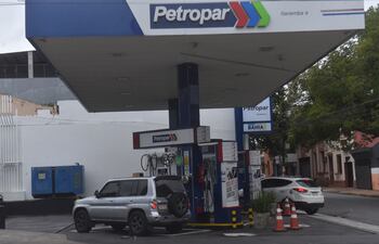 Se espera que la estatal Petropar se sume al reajuste en los próximos días. Por ahora mantendrá sus cotizaciones.