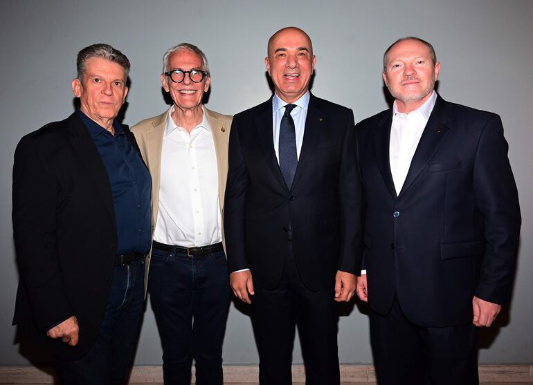 Gustavo Vidart, José Daniel Nasta, Armando Nasser y Walter Ismachowiez.