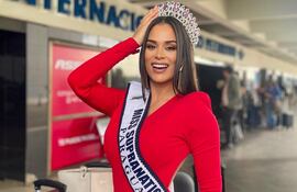 La Miss Supranational Paraguay Fabiola Martínez ya está en Polonia.