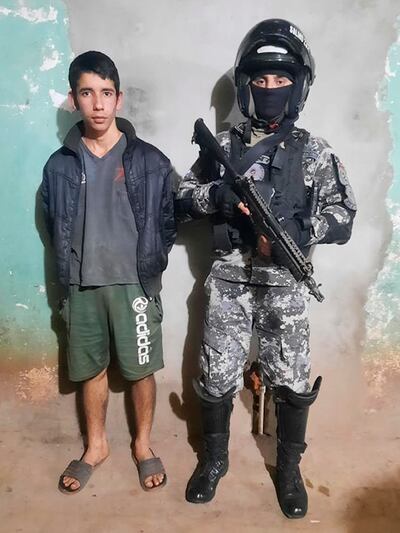 Getulio Javier Franco Gaona, presunto distribuidor de drogas, detenido por agentes del Grupo Lince en Mariano Roque Alonso.