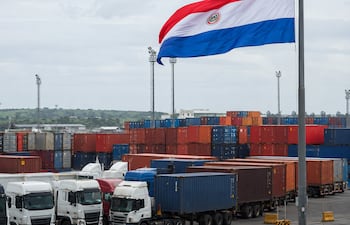 La recaudación aduanera al cierre de junio registró G. 1,28 billones (US$ 213,4 millones), con una caída interanual de 18,2% respecto al mismo mes del año anterior.