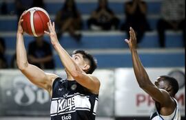 Los Kings consiguieron imponerse en partidazo a San José, en el "León Coundou".