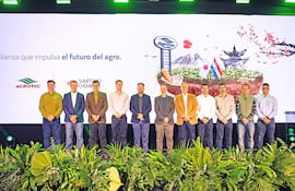 Agrotec y Sumitomo: La apuesta que llega primero al Paraguay