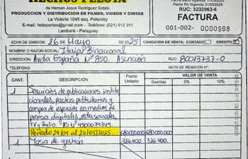 Factura emitida por la productora por el monto total que se le adjudicó en abril pasado.