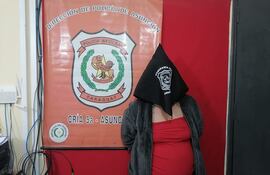 Mujer detenida por supuestamente intoxicar a su hijo de tres años con cocaína. (gentileza).