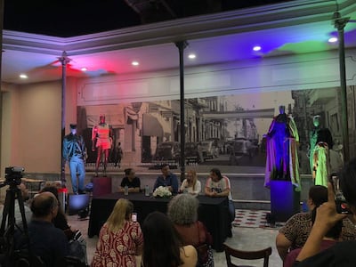 Lanzamiento del libro Puto Teatro, con la presencia de Jazmín Mello, Hugo Robles, Luz Saldívar y Martín Pizzichini, el jueves 26 de marzo, en la Casa Bicentenario del Teatro Edda de los Ríos.