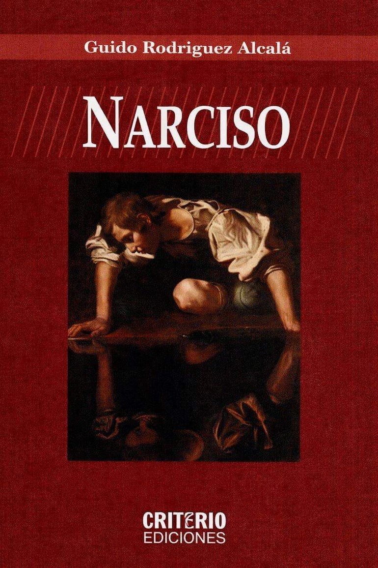 Mesa con libros destacados y una persona observando. Ambientación de librería con estanterías de fondo.