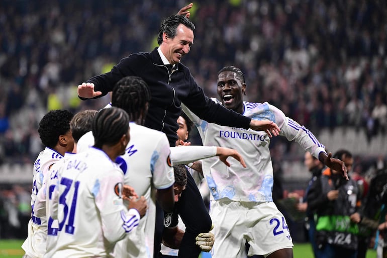 Unai Emery agranda su leyenda y devuelve la gloria europea al Aston Villa