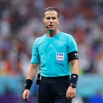 Danny Makkelie, árbitro internacional neerlandés de 43 años que pitará el partido entre Estados Unidos y Paraguay.