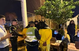 El traslado de internos se realiza este miércoles con un fuerte dispositivo de seguridad.