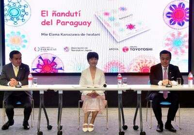 Marcelo Toyotoshi, Mie Elena Iwatani y Mario Toyotoshi.