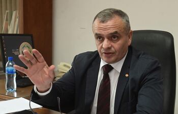 Carlos Liseras, presidente de Conajzar, informó que se condenó a un hombre por la venta ilegal de rifa. Se trataba de una actividad con fines lucrativos, con un estructura de comercialización, dijo.