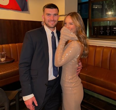 Tim Payne y su esposa Michelle Peters pronto llegarán a tierra guaraní.
