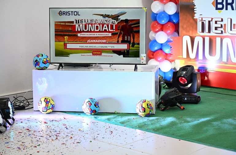 FIDELINA ARGÜELLO BAZÁN fue anunciada como la ganadora del sorteo en un evento de Bristol para la Copa Mundial.