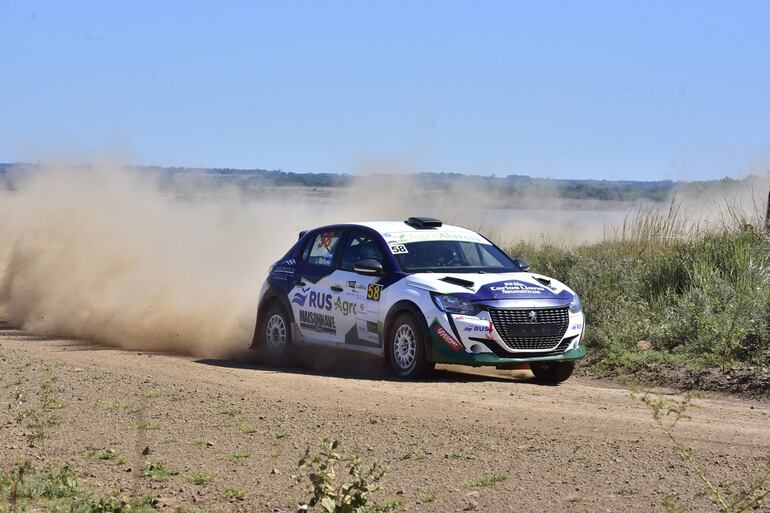 Federico Maissonave (Peugeot 208 Rally4 #28) demostró una gran performance en la CO4.