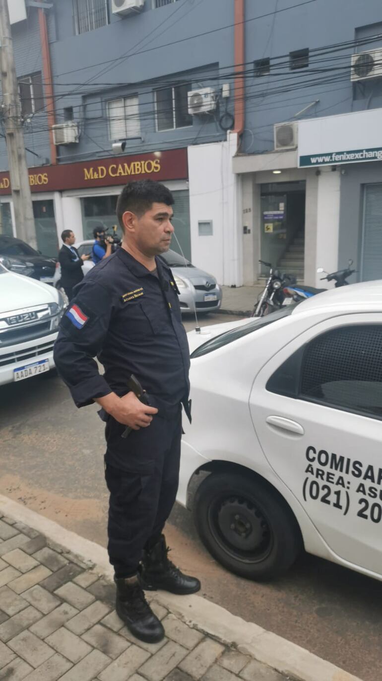 Suboficial mayor Alcides Recalde sobre asalto a casa de cambios en Villa Morra Asunción.