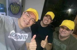 El intendente Carlos Echeverría, el diputado Diego Candia y el planillero municipal Osmar Enciso.