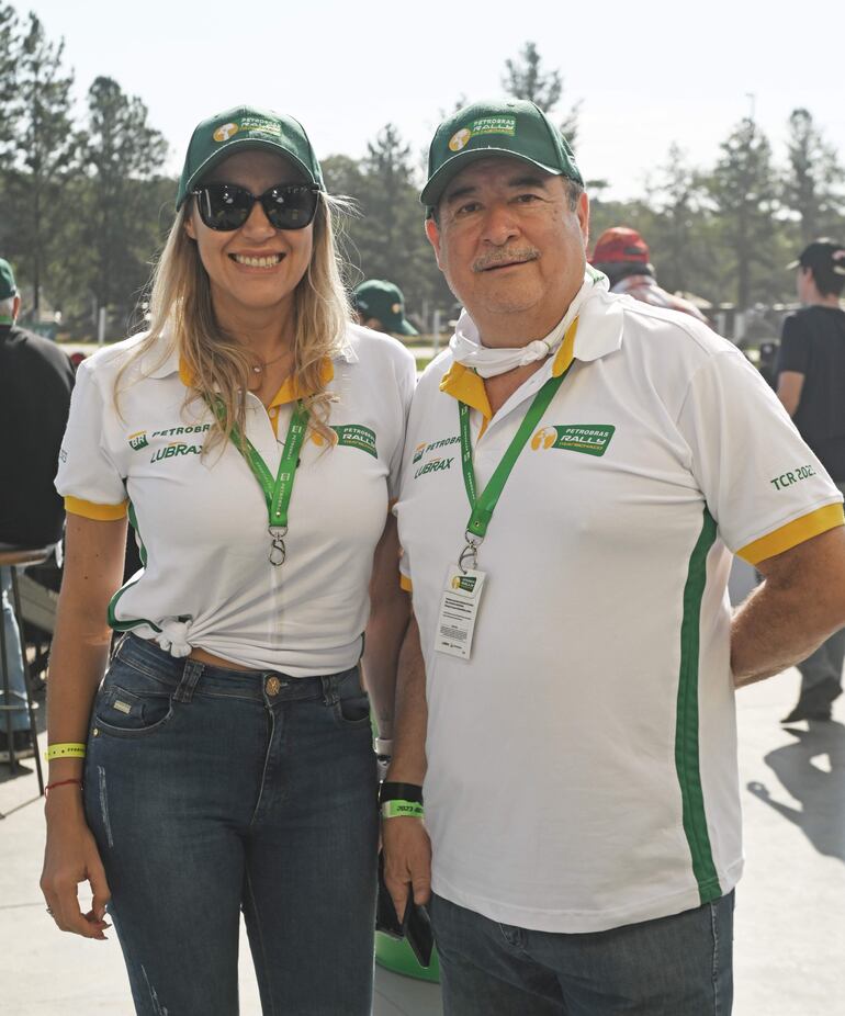 Liz Obregón y Claudio San Martín.