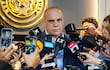 El presidente del Senado, Basilio "Bachi" Núñez, antes de ingresar a la sala de sesiones del Senado.