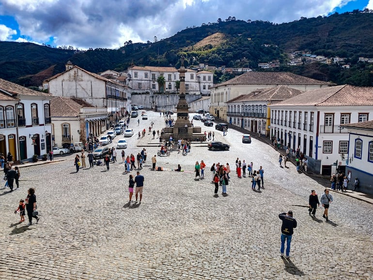 Praça Tiradentes, Ouro Preto, Brasil.