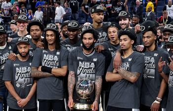 El cuadro tejano logra su séptimo título de conferencia en el Paycom Center (Oklahoma city) y clasifica por primera vez a las finales desde la temporada 2013-14 cuando lograron imponerse 4-1 sobre el Miami Heat.