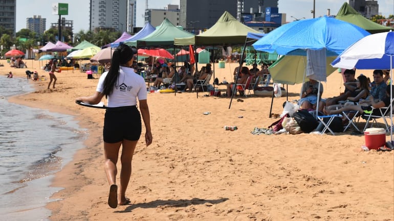 Importante movimiento turístico en Encarnación durante primer finde largo del año