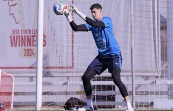 El sanlorenzano Orlando Daniel Gill Noldin (25 años) será el portero titular de Paraguay este martes ante Marruecos en Francia.