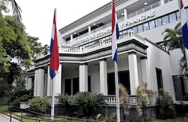 Las finanzas públicas atraviesan un momento muy sensible, que coincide con la salida de uno de los técnicos más competentes con que cuenta el Paraguay.