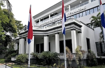 Las finanzas públicas atraviesan un momento muy sensible, que coincide con la salida de uno de los técnicos más competentes con que cuenta el Paraguay.