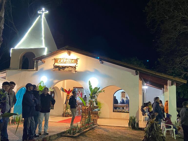 La Capilla San Pedro y San Pablo atrae a numerosos visitantes.