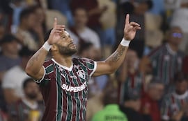 Givanildo Vieira de Souza, más conocido como Hulk, 40 años, de Fluminense celebra un gol este martes, durante un partido de los cuartos de final de la Copa Libertadores entre Fluminense y Platense, en el estadio Maracaná en Río de Janeiro (Brasil). EFE/ Antonio Lacerda