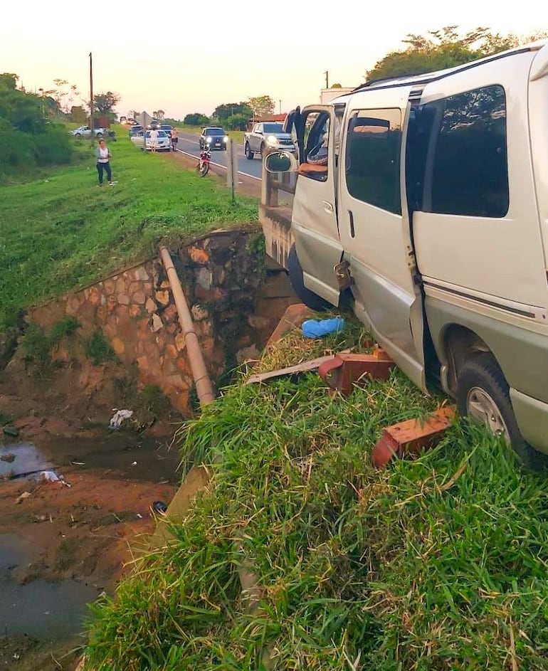 El fatal accidente se registró en el km 98 de la ruta PY01, en San Roque González de Santa Cruz.