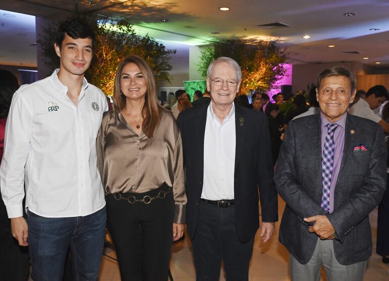 Maximiliano Galli, Jocelyn Galli, Pedro Galli y Eduardo Felippo.