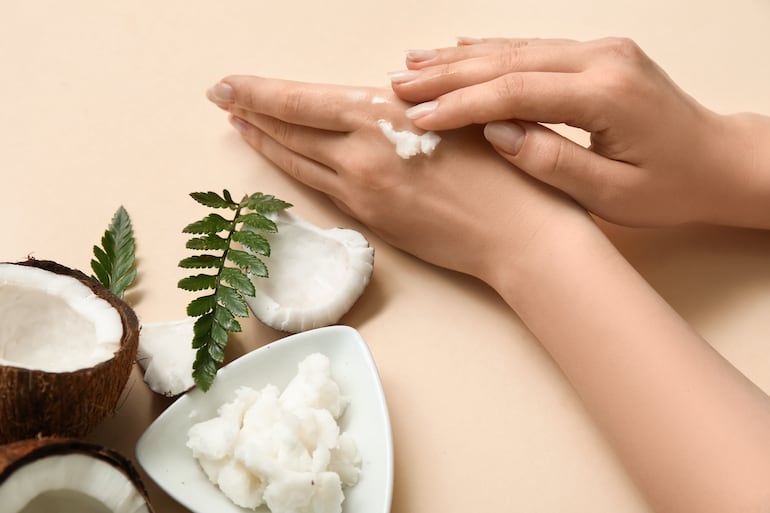 Aceite de coco en tu rutina de belleza: 7 formas de sacarle el máximo provecho - Estilo de vida