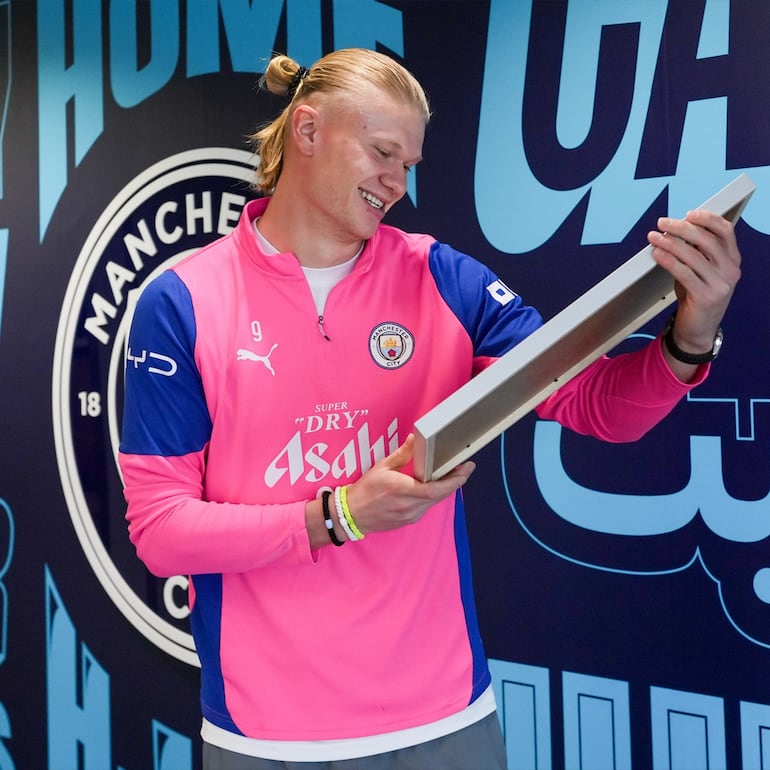 Erling Haaland está feliz con sus logros que le valieron cuatro récords Guinness. (Instagram/Erling Haaland)