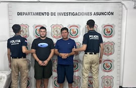 Oliver y César Colmán, los dos detenidos tras los allanamientos realizados este viernes en el caso del robo a Motor Haus.
