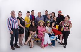 El elenco de la obra "Inquilinato", que este fin de semana se presentará en la Manzana de la Rivera