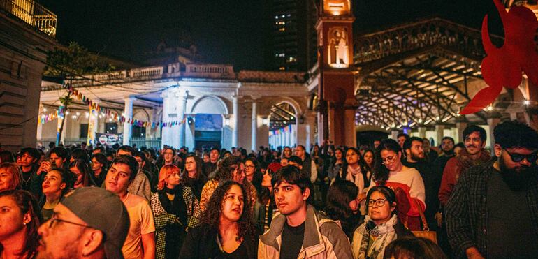 El Mercado del Ferro celebrará este sábado su segunda edición, teniendo como escenario al Cine Cañisá.