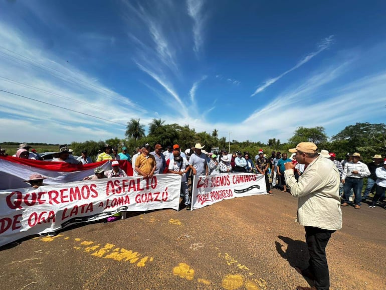 En 2024 se anunció el asfaltado del tramo Mbuyapey–Borja, pero hasta ahora no se ha concretado, denunciaron.