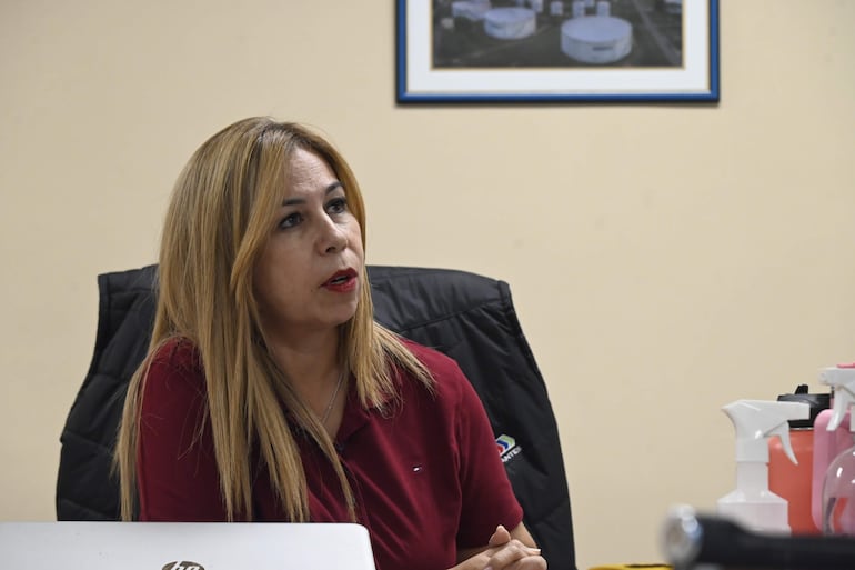 Norma Caballero, directora de Comunicaciones de Petropar. 