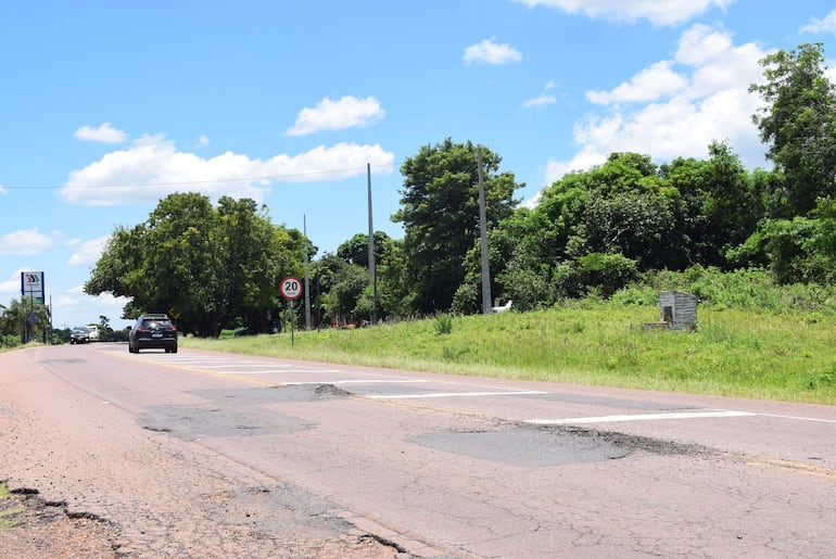 Intendente y pobladores enfrentados por proyecto de circunvalación en San Roque González.