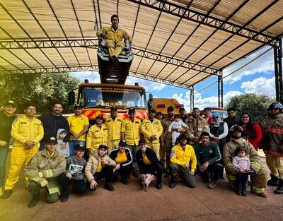 Los Bomberos Voluntarios de Hernandarias, de la compañia K121.