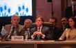 El presidente de Uruguay, Luis Lacalle Pou (centro), expresó que su gobierno insistirá en negociar un Tratado de Libre Comercio con China. Fue hoy en la Cumbre del Mercosur, en la Conmebol.