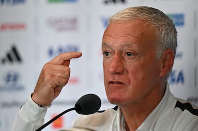 El seleccionador de Francia, Didier Deschamps, insistió este viernes en la responsabilidad de su equipo de hacer todo lo posible por ganar el partido del tercer puesto contra Inglaterra el sábado.