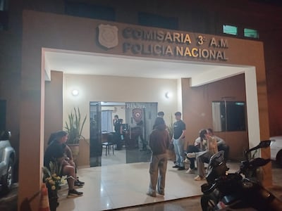 Aprehenden a dos mujeres por robar celulares entre la multitud que celebró el triunfo de Soledad Núñez