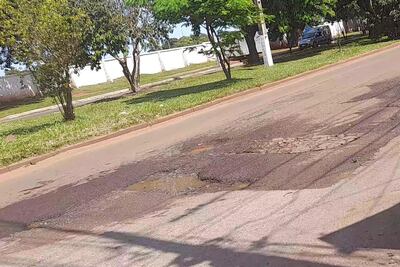 Pavimentación deteriorada en varias arterias de la ciudad de Pedro Juan Caballero, denuncian concejales.