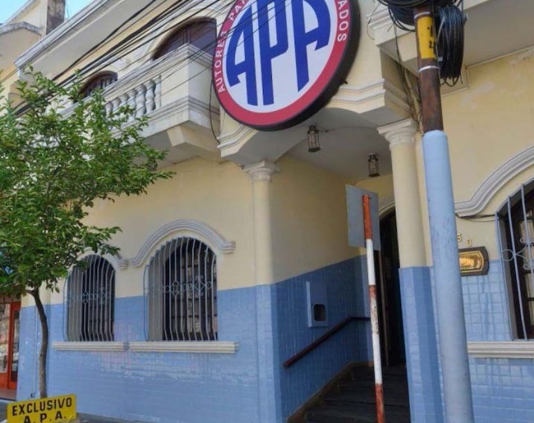 La sede de Autores Paraguayos Asociados (APA), ubicada sobre la calle Chile entre Piribebuy y Humaitá.